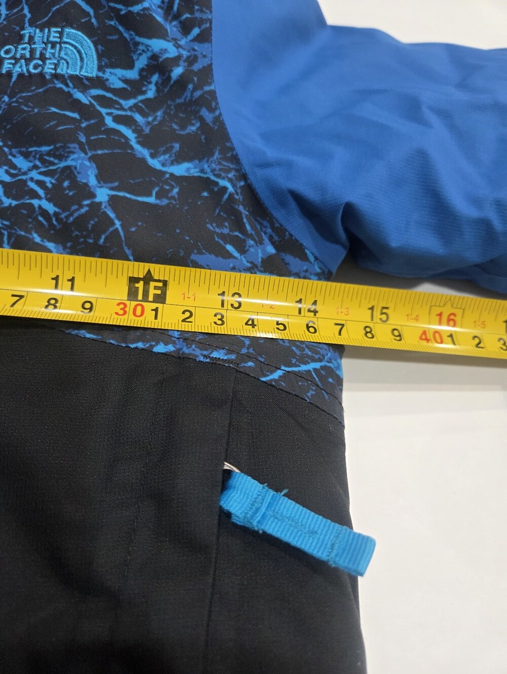 The North Face Kids Blue & Black Insulated Hooded Jacket Sz.3T - Picture 4 of 10